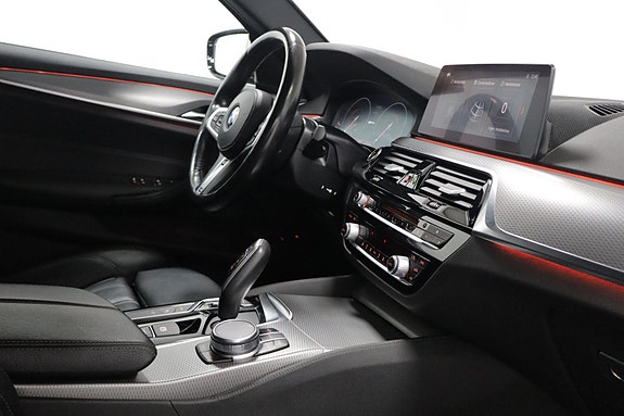 BMW 530e 23 of 28