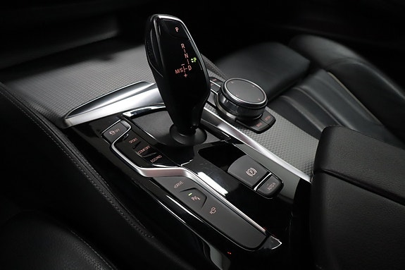 BMW 530e 19 of 28