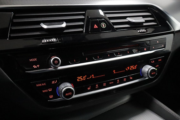 BMW 530e 18 of 28