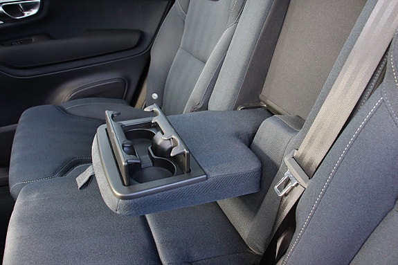 Volvo XC90 15 of 30