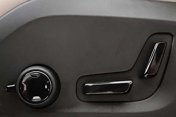 Volvo XC90 21 of 25