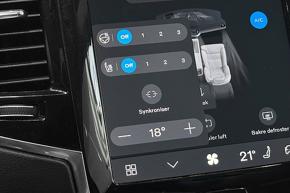 Volvo XC90 23 of 30