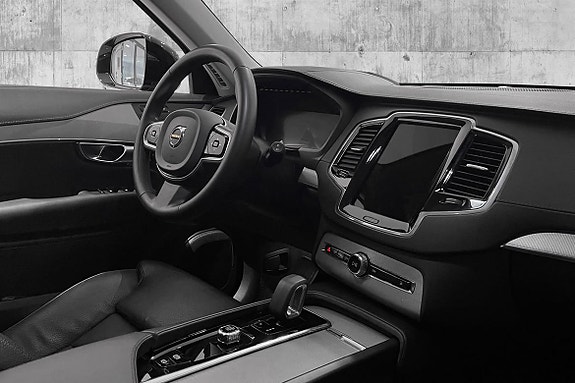 Volvo XC90 20 of 30