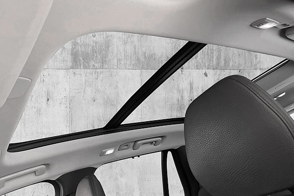 Volvo XC90 24 of 30