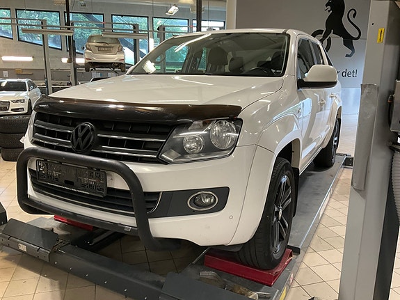 Volkswagen Amarok 4 of 13
