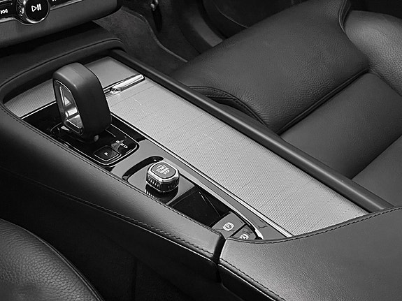 Volvo XC90 20 of 29