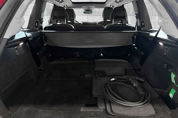 Volvo XC90 9 of 30