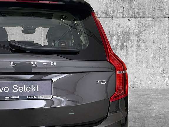 Volvo XC90 7 of 28