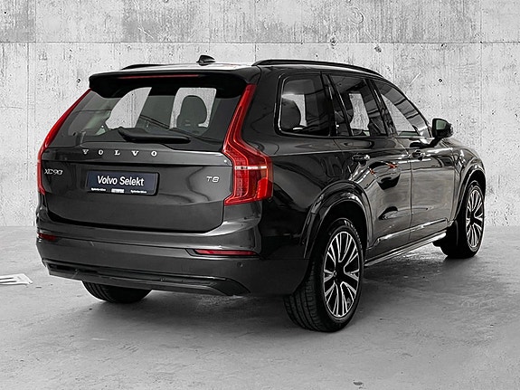 Volvo XC90 5 of 28