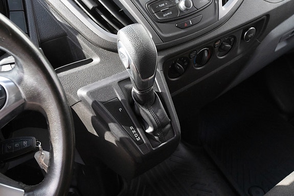 Ford Transit 11 of 20