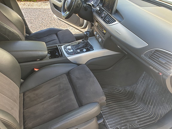 Audi A6 allroad 19 of 30