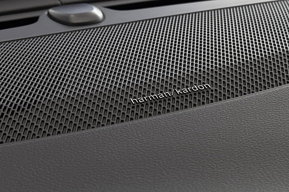 Volvo XC90 25 of 30