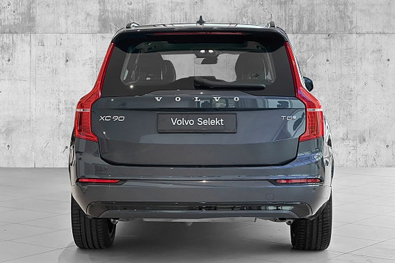 Volvo XC90 9 of 30