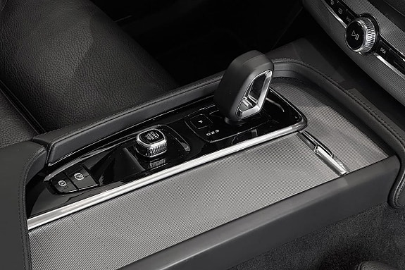 Volvo XC90 24 of 30