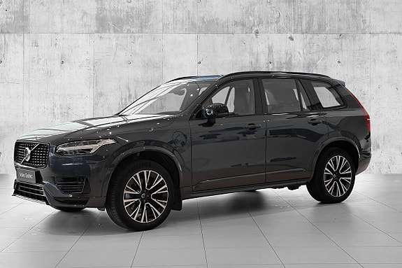Volvo XC90 3 of 30