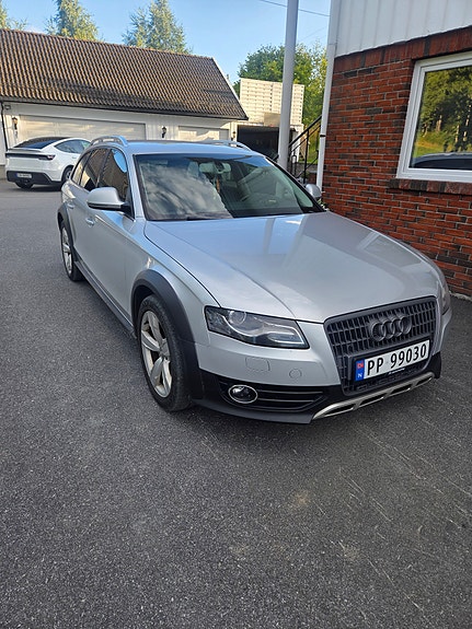 Audi A4 allroad 4 of 7