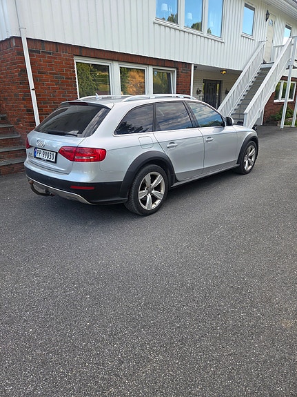 Audi A4 allroad 5 of 7