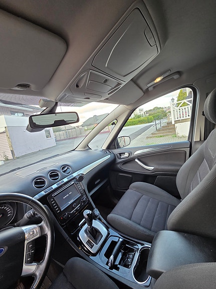 Ford S-MAX 20 of 30