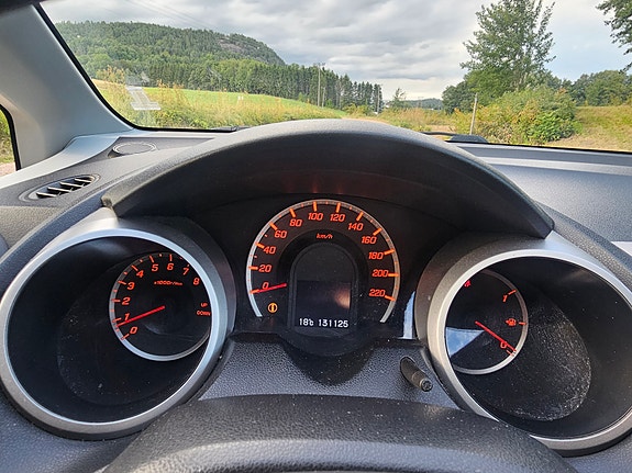 Honda Jazz 24 of 27