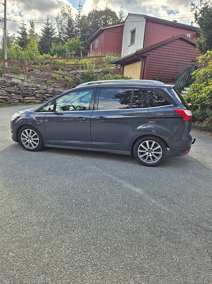 Ford Grand C-MAX 6 of 18