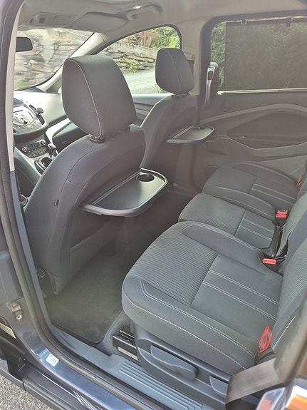 Ford Grand C-MAX 7 of 18