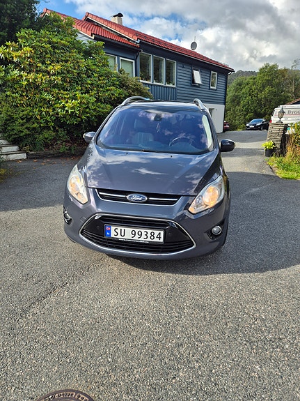Ford Grand C-MAX 2 of 18