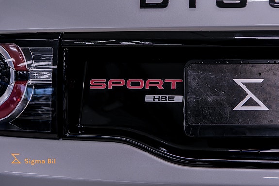 Land Rover Discovery Sport 10 of 30