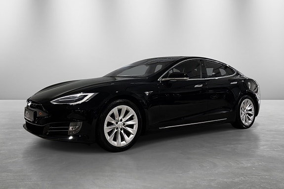 Tesla Model S 2 of 30