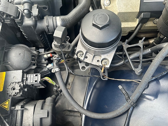 BMW 735iA 23 of 28