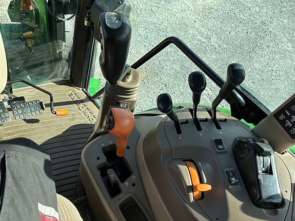 John Deere 5080R 17 of 24