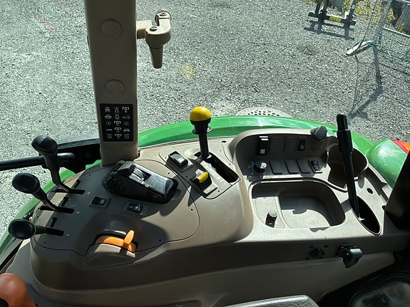 John Deere 5080R 15 of 24