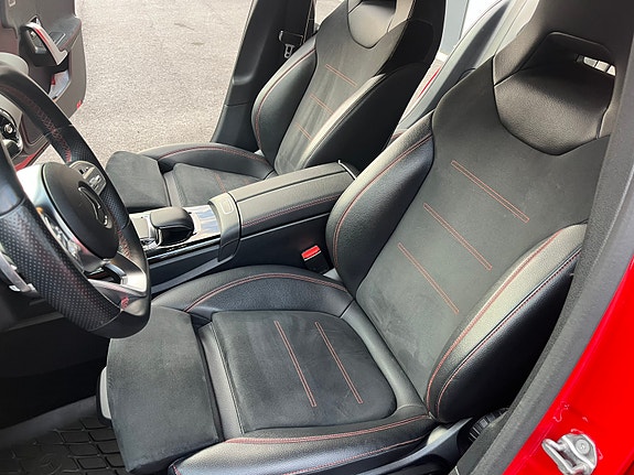 Mercedes-Benz A200 21 of 30