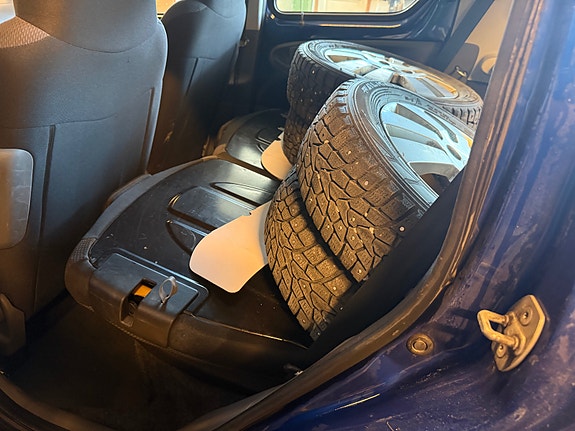 Toyota Aygo 10 of 14