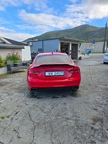 Audi A5 6 of 26