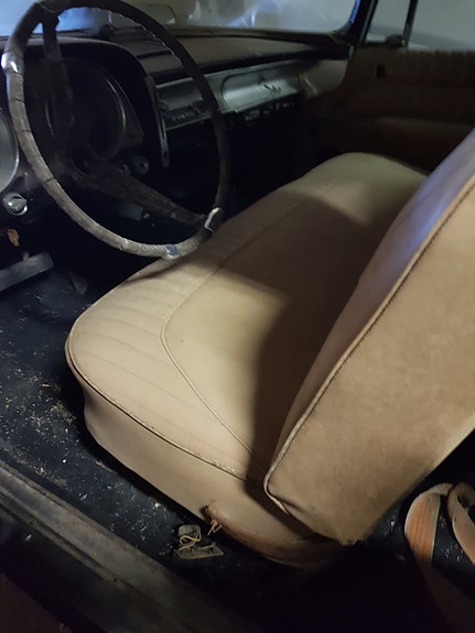 Chrysler Imperial 5 of 10