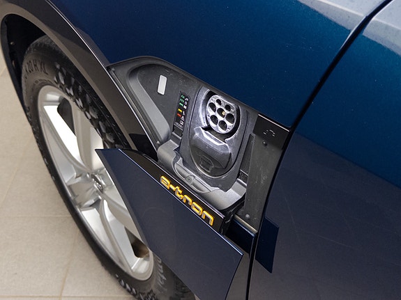 Audi e-tron 26 of 30