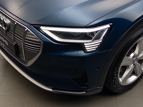Audi e-tron 20 of 30