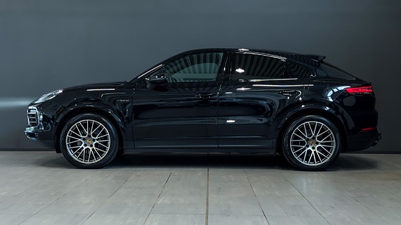 Porsche Cayenne Coupe 2 of 30
