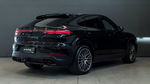 Porsche Cayenne Coupe 6 of 30
