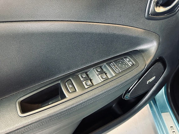 Renault Zoe 28 of 30
