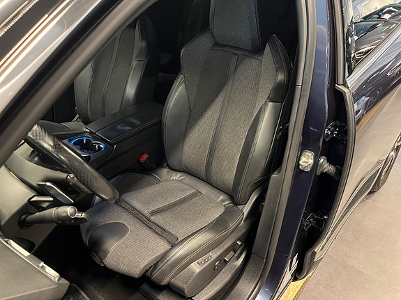 Peugeot 5008 10 of 30