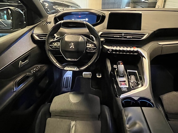 Peugeot 5008 16 of 30