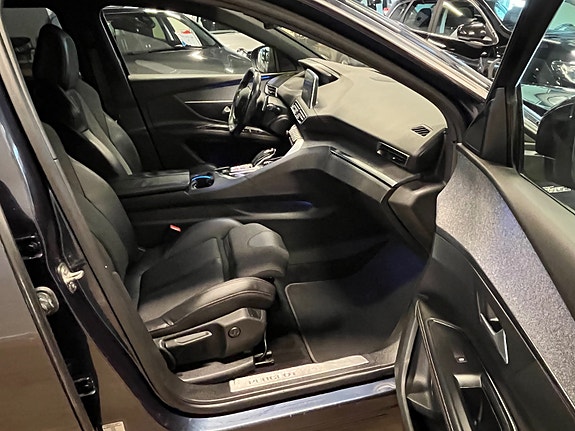 Peugeot 5008 15 of 30