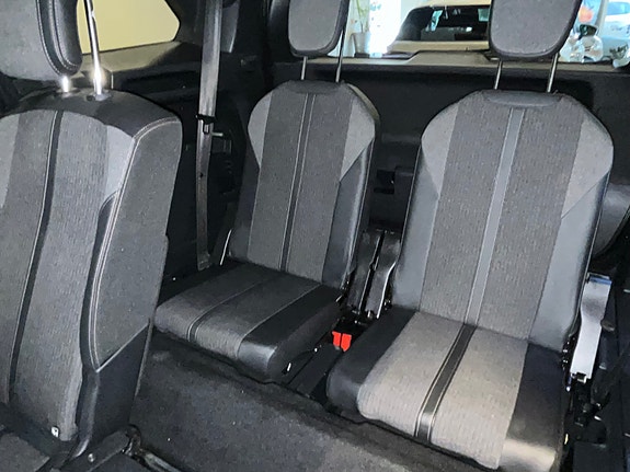 Peugeot 5008 22 of 30