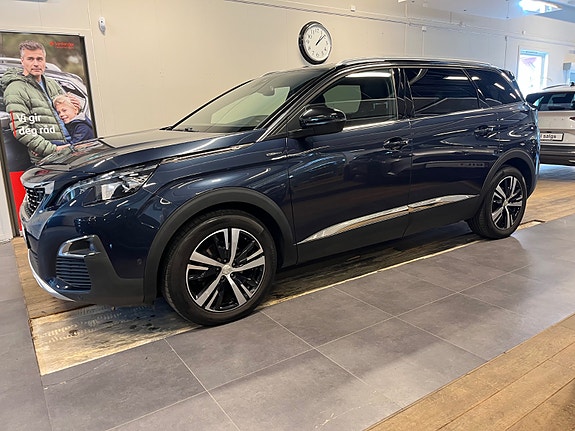 Peugeot 5008 3 of 30