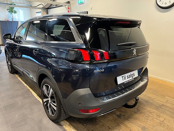 Peugeot 5008 5 of 30