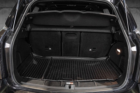 MINI Cooper S 8 of 27