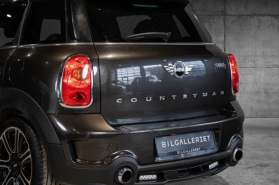 MINI Cooper S 6 of 27