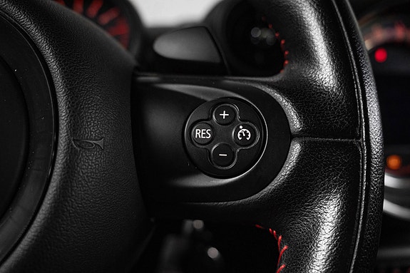 MINI Cooper S 21 of 27