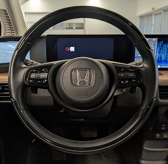 Honda e 24 of 30
